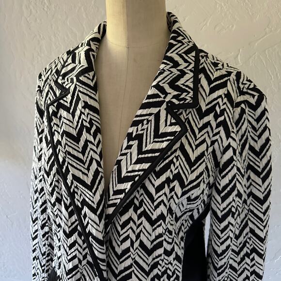 CHICOS | Womens Textured Chevron Blazer $159 Size Large One Button Mixed Media - Picture 4 of 14